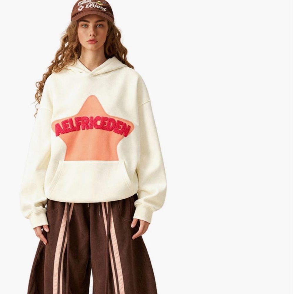 NWOT Aelfric Eden Cream Hoodie with Coral Star and Pink Logo Size small